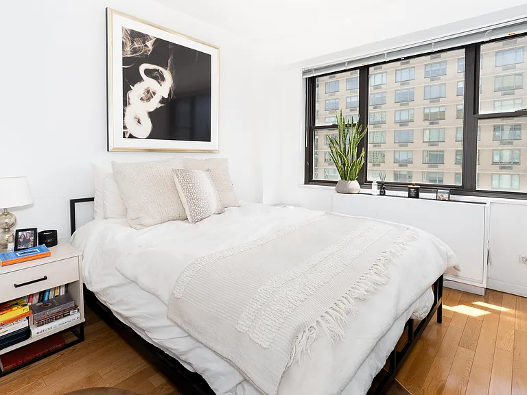 345 E 80th St #30E — Photo 7