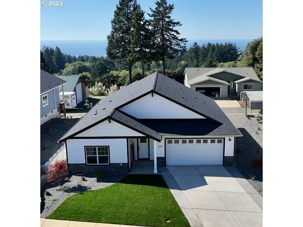 1330 Nautical Heights Dr photo 1