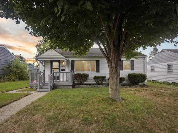 1620 N Wellington St, South Bend, IN 46628