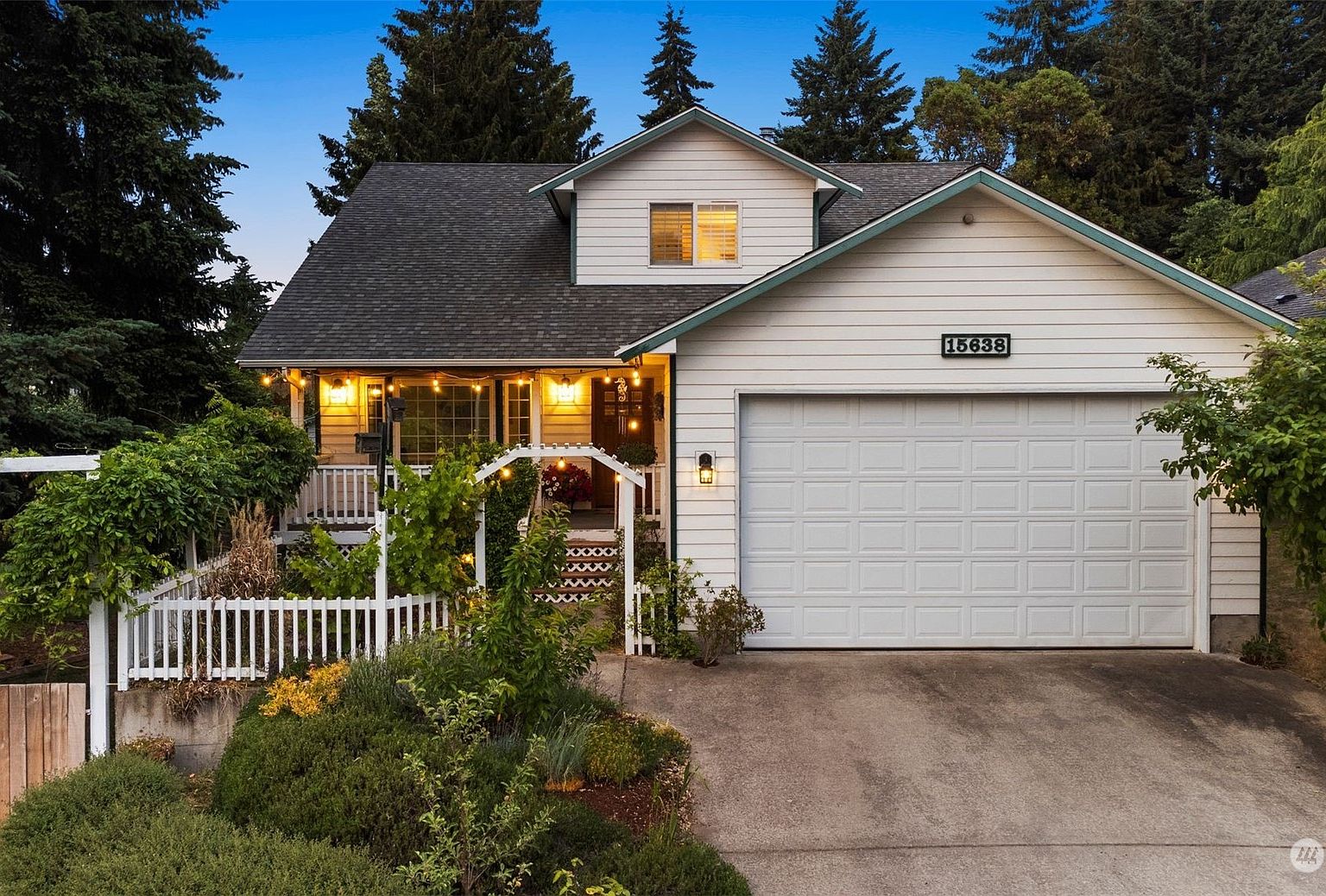 15638 42nd Avenue S, Tukwila, WA 98188 Zillow