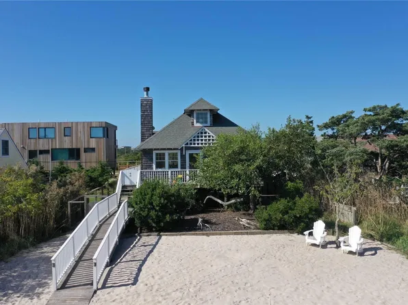 60 Sexton Walk, Ocean Beach, NY 11770