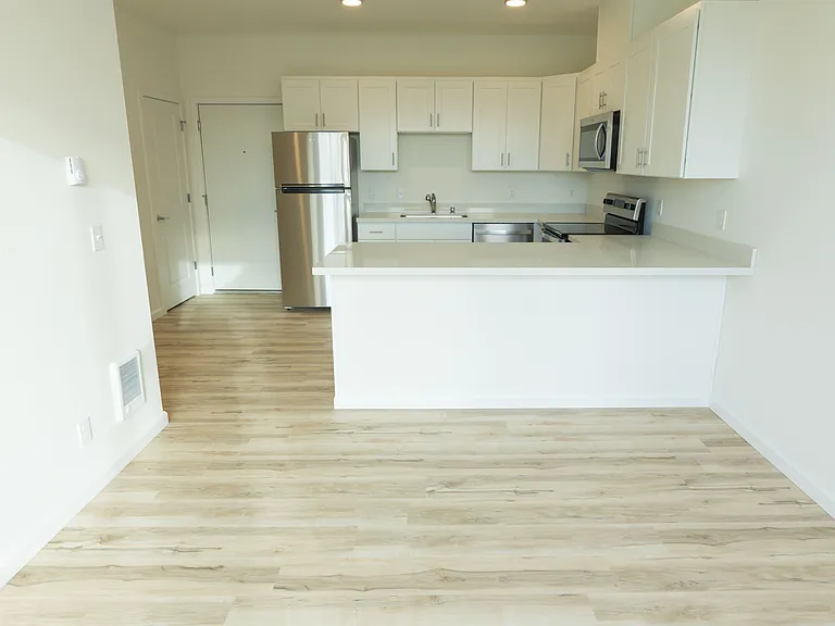 604 S Sheridan Ave — Photo 1