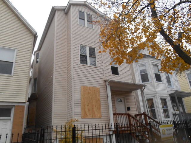 1st image of 1710 N Kedvale Ave