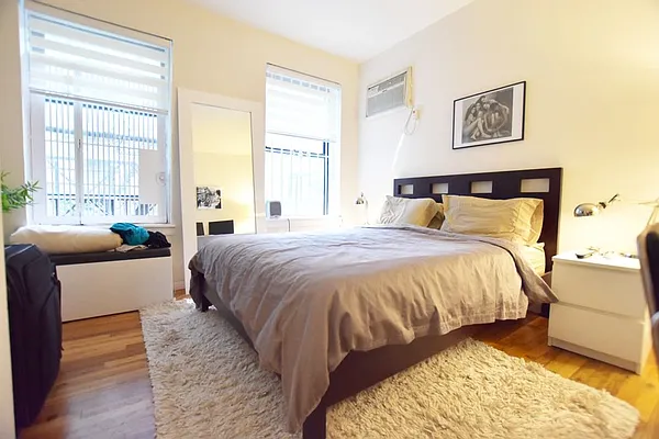 Rented by Bold New York | media 20