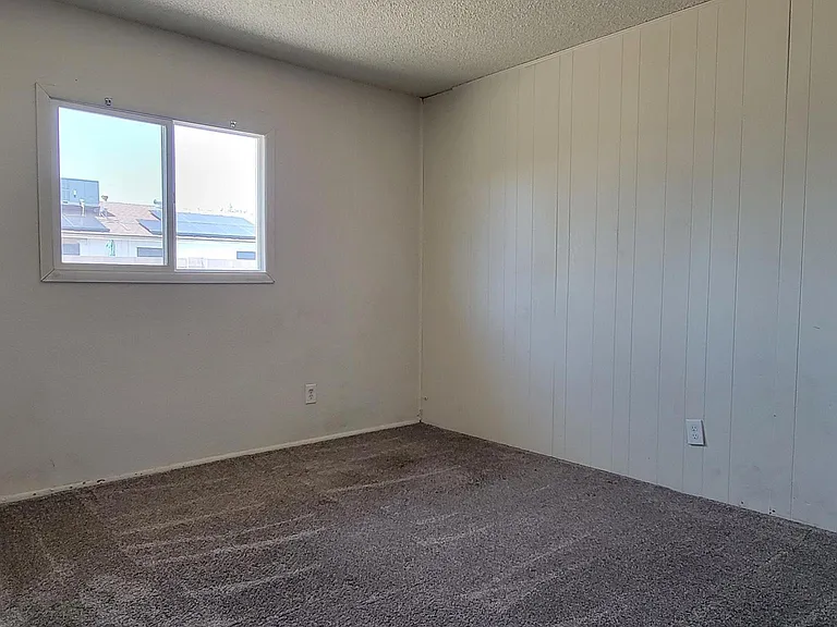 7928 W Earll Dr — Photo 11