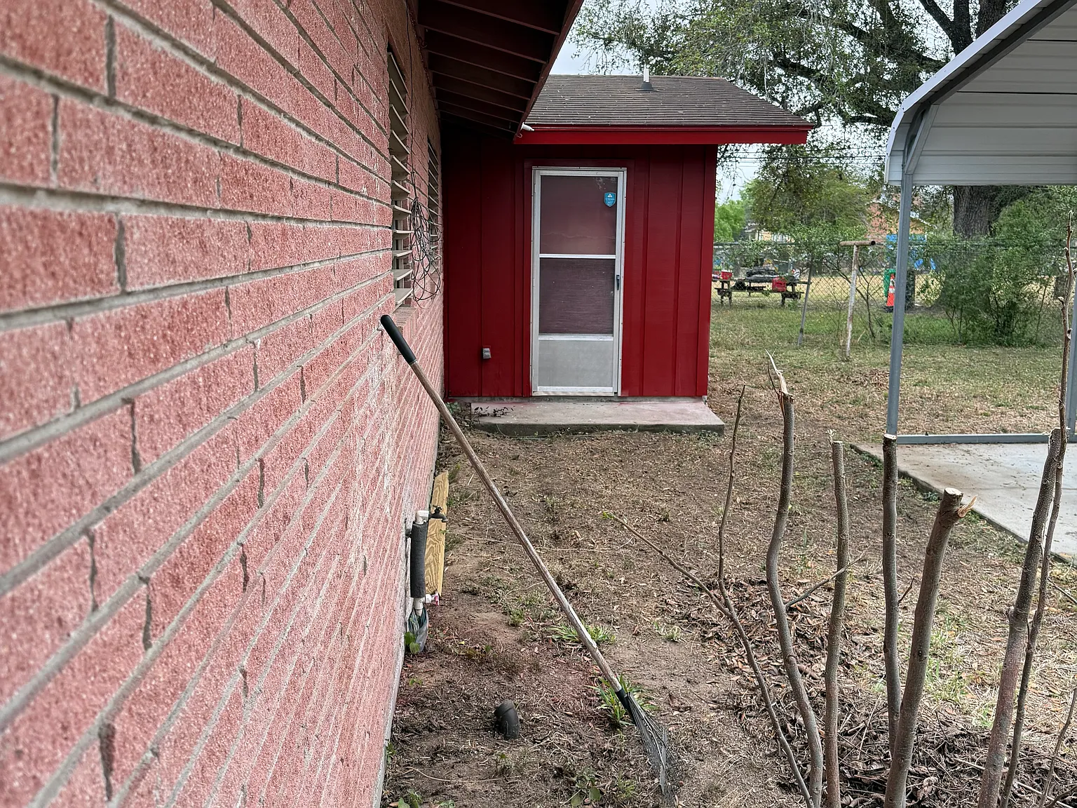 3 bed, 1312 sqft, $1,275 — Photo 4