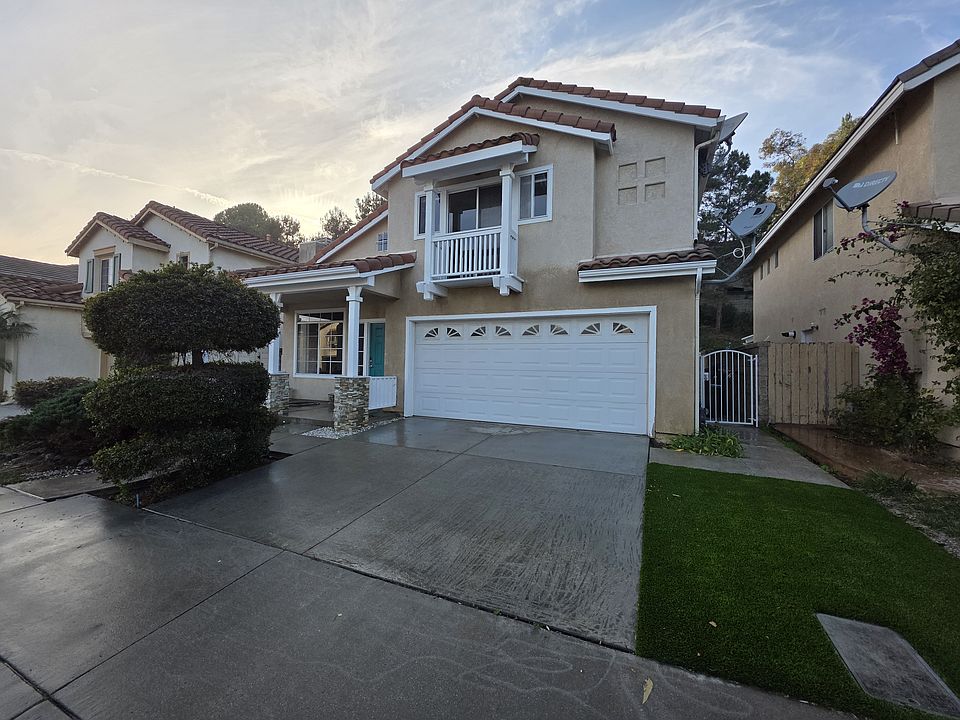 1st image of 19 Beech Dr