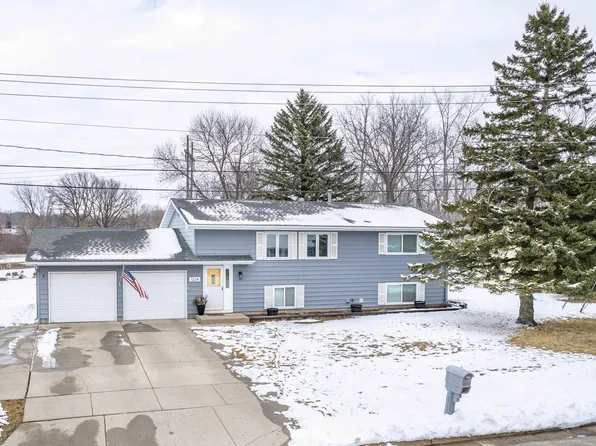1224 Lenore Way, Fergus Falls, MN 56537