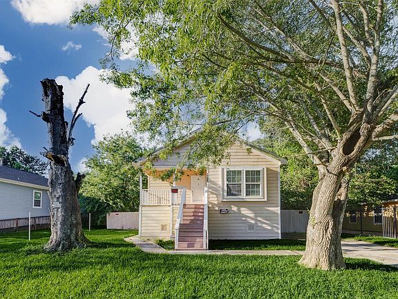 3rd image of 6054 Ridgeway Dr