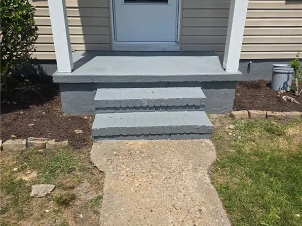 45 Cherry Acres Dr, Hampton, VA 23669