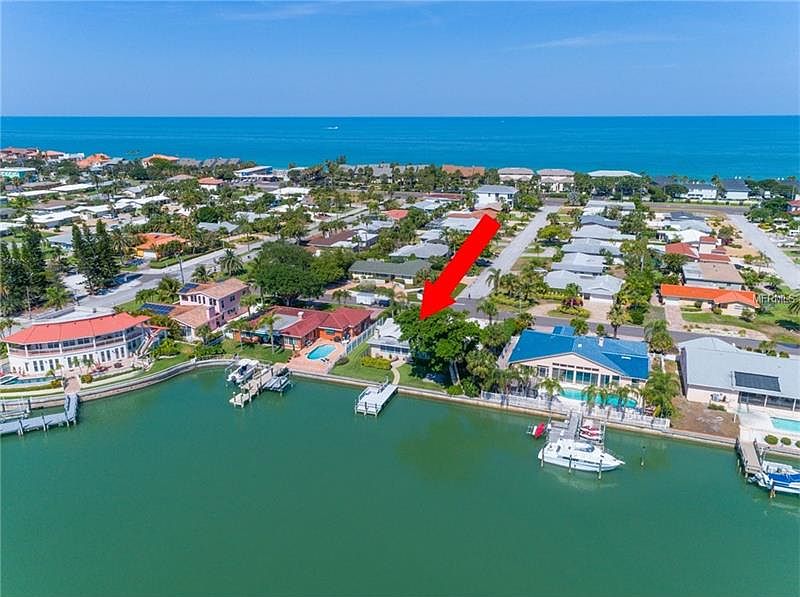 1st image of 2209 Bayshore Dr