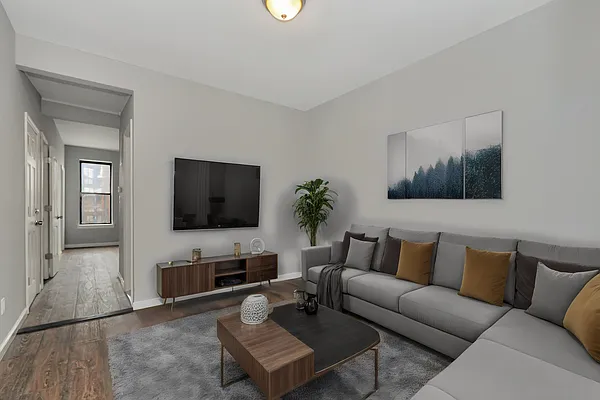 Rented by Compass | media 12