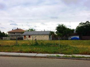 330 N Echo Ave, Fresno, CA 93701