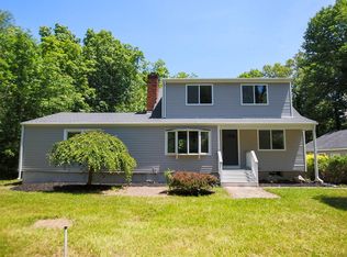 24 Briar Brook Ln, Campbell Hall, NY 10916