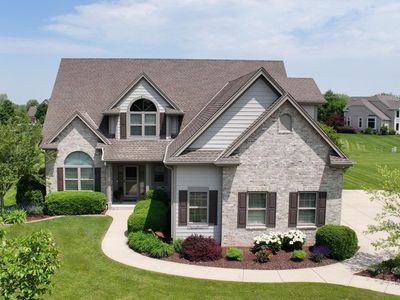 W176N5430 Highridge DRIVE, Menomonee Falls, WI, 53051
