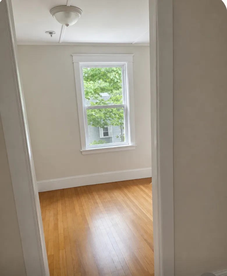 5 bed, $3,100 — Photo 3