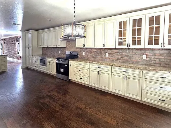 25664 W Morning Dove Ct, Buckeye, AZ 85326