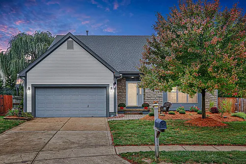 7567 Ladywell Ct Photo 1