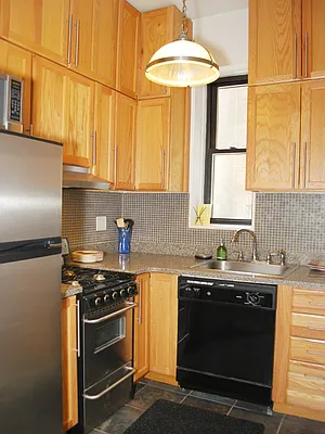 Sold by Sotheby's International Realty | media 4
