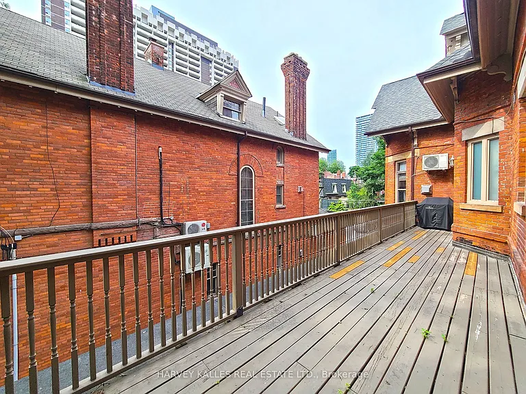 510 Jarvis St #6 — Photo 9