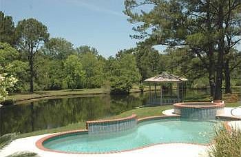 1st image of 6 Plantation Dr
