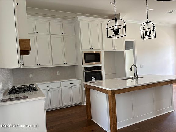 4th image of 114 Trace Pointe Pl