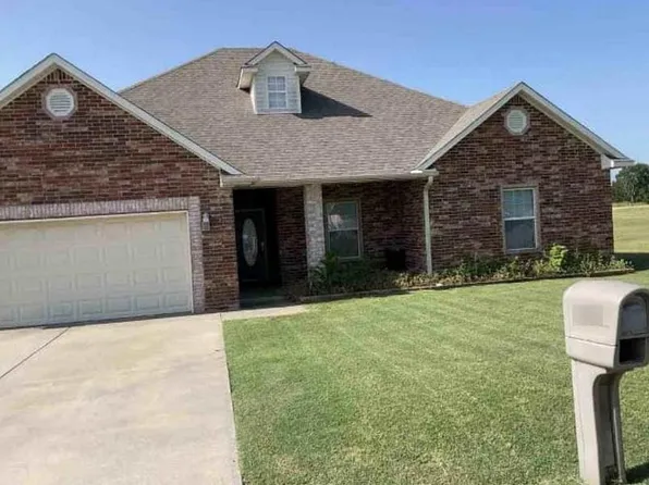 1025 Briarwood Dr, Sulphur, OK 73086