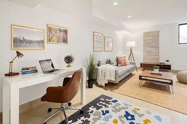 Sold by Park Property Advisors | media 17