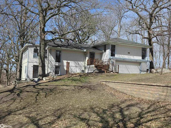 706 Sunset Ct, Forest City, IA 50436