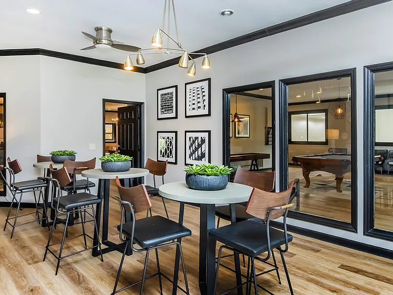 South Wind Apartment Homes — Photo 35