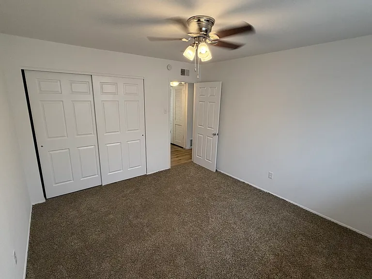 1013 Saint Paul Ln #3 — Photo 6