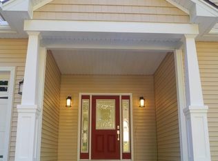 65 Baker Hill Rd, Northampton, MA 01062