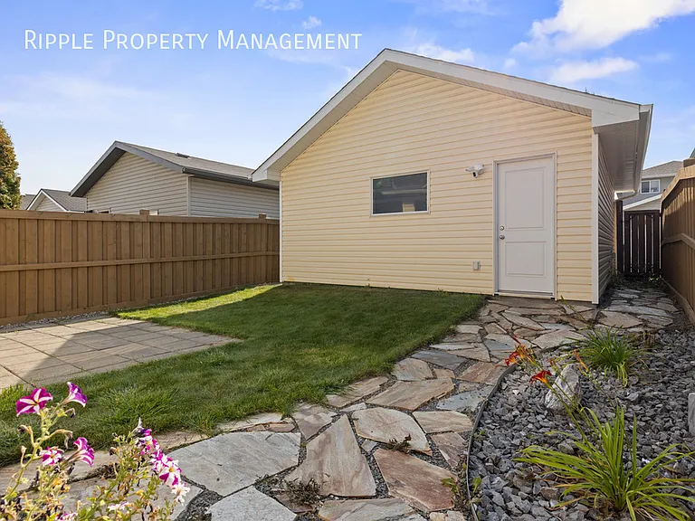 273 McConachie Dr NW — Photo 29