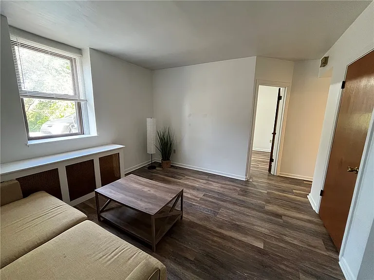 1601 Hillsdale Ave #2 — Photo 4