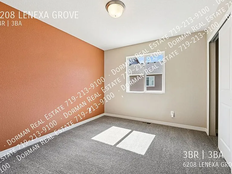 6208 Lenexa Grv — Photo 14