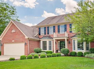 26W309 Thorngate Ln, Winfield, IL 60190