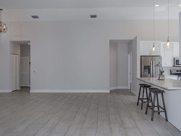 Home For Sale In Eastpointe