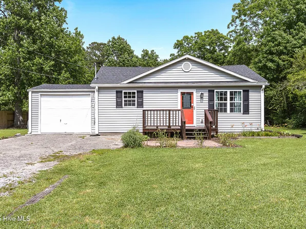 778 Belgrade Swansboro Road, Stella, NC 28582