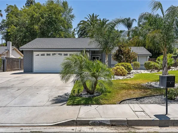 2132 Trafalgar Ave, Riverside, CA 92506