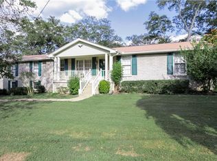 172 Lakeside Park Dr, Hendersonville, TN