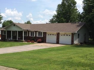 603 Birchbark Ln, Lebanon, MO 65536