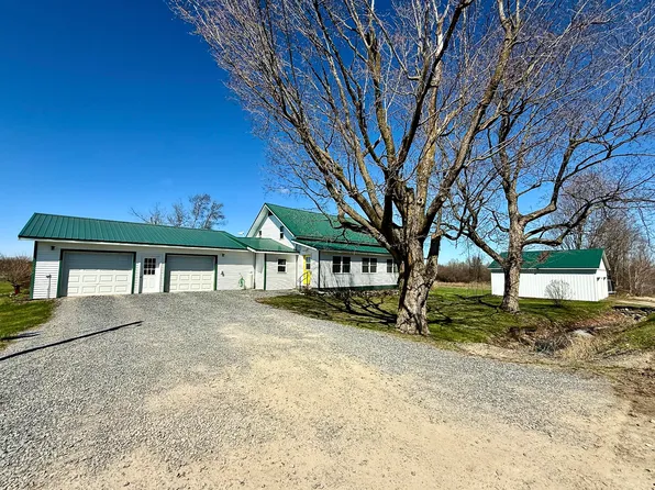 69 Griffith Rd, Burke, NY 12917