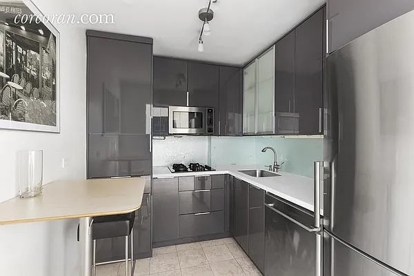 Rented by Corcoran | media 32