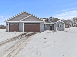 55376 Valley Ln, Pine City, MN 55063
