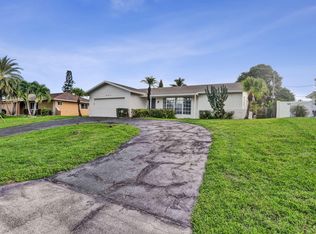 4850 NW 5th Ter, Boca Raton, FL 33431