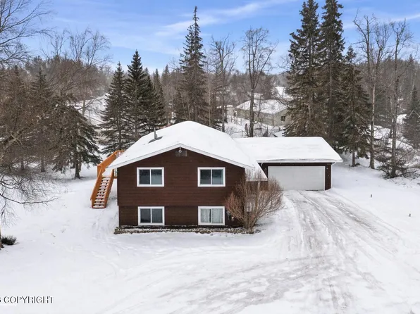 36565 Pine St, Soldotna, AK 99669