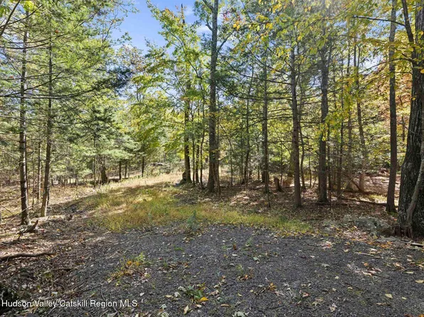 324 W Saugerties-Woodstock Road, Woodstock, NY 12498