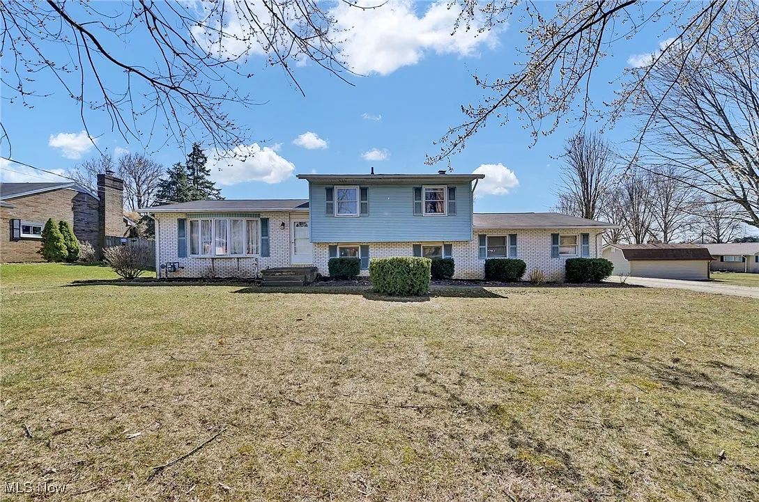 3358 Rolling Ridge Rd NE photo 1