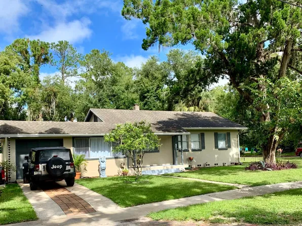 518 N 3rd St, Palatka, FL 32177