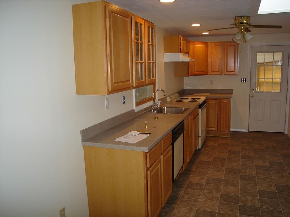 2nd image of 409 Greenland Beach Rd